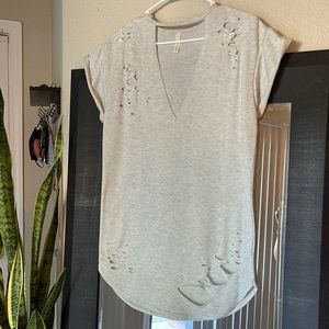 🤍 DISTRESSED OPEN V NECK TUNIC T SHIRT 🤍